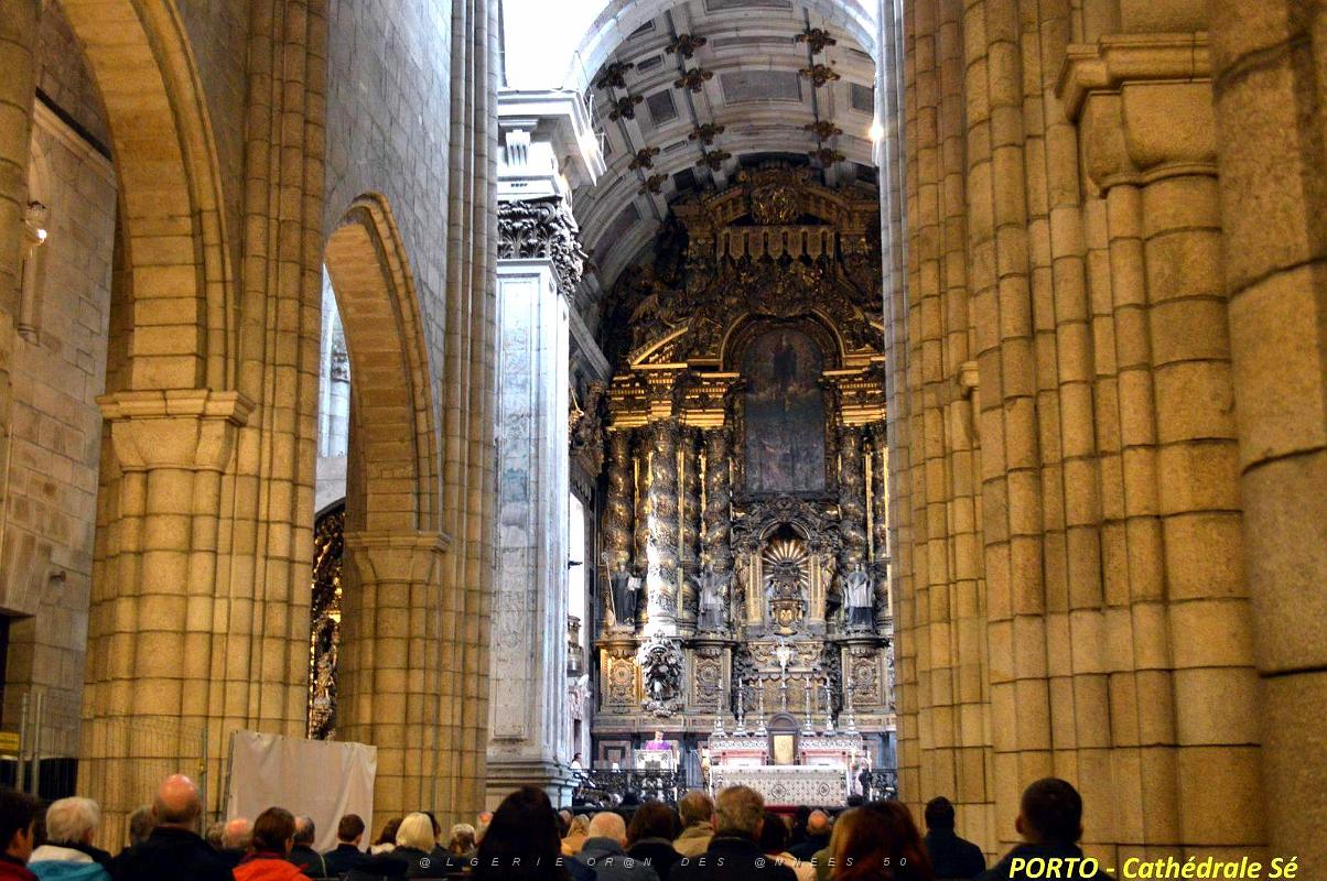 1734- Porto- Cathedrale.jpg